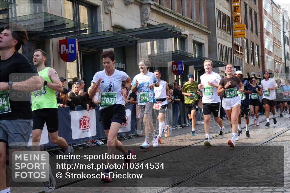 13.09.2026 - 21. swb-Marathon Bremen Strokosch-Dieckow http://msf.ph/oto/10344534 13.09.2026 13:29:21 Ziel 124, 716, 1073, 1083, 1243, 1581, 1861, 2076, 2289, 2301, 2742, 2957, 3030, 3320, 3618, 3667, 3721, 4115, 4575, 4576, 5244, 5599, 6006, 6127, 6384, 6499, 6690, 6725, 6930, 7013, 7079, 7384, 7426, 7649, 7884, 8009, 8481, 8594, 8612, 8771, 8831, 9049, 9534, 9747, 9770, 10013, 13031, 132, 303, 394, 565, 596, 651, 687, 745, 1274, 1365, 1387, 1545, 1823, 2023, 2070, 2301, 2867, 2957, 3258, 3796, 3846, 3912, 3938, 4541, 4590, 5036, 5225, 6103 meine-sportfotos.de