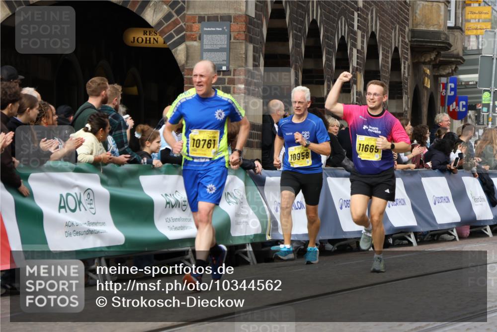 13.09.2026 - 21. swb-Marathon Bremen Strokosch-Dieckow http://msf.ph/oto/10344562 13.09.2026 10:52:36 Ziel 10588, 11371, 11487, 11610, 12319, 13578, 10193, 10339, 10652, 10734, 10827, 10906, 11002, 11038, 11144, 11362, 11597, 12338, 12399 meine-sportfotos.de
