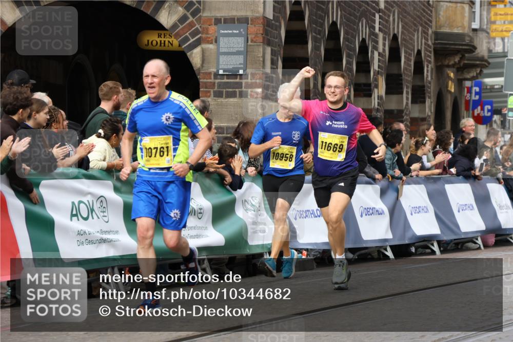 13.09.2026 - 21. swb-Marathon Bremen Strokosch-Dieckow http://msf.ph/oto/10344682 13.09.2026 10:52:36 Ziel 10588, 11371, 11487, 11610, 12319, 13578, 10193, 10339, 10652, 10734, 10827, 10906, 11002, 11038, 11144, 11362, 11597, 12338, 12399 meine-sportfotos.de