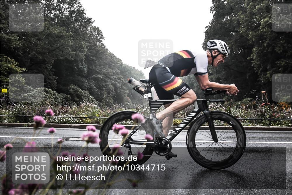 13.09.2026 - Stadtparktriathlon H.Heesch http://msf.ph/oto/10344715 13.09.2026 09:17:45 Radfahren 12, 74, 98, 152, 159, 191 meine-sportfotos.de