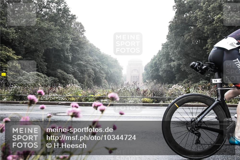 13.09.2026 - Stadtparktriathlon H.Heesch http://msf.ph/oto/10344724 13.09.2026 09:17:47 Radfahren 12, 74, 98, 152, 191 meine-sportfotos.de