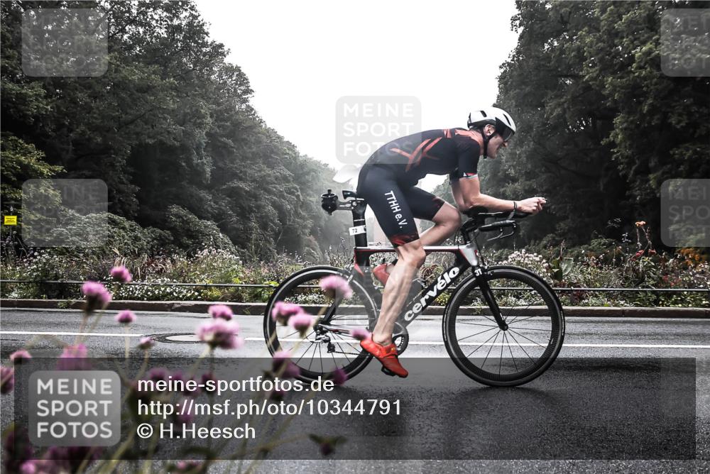 13.09.2026 - Stadtparktriathlon H.Heesch http://msf.ph/oto/10344791 13.09.2026 09:18:01 Radfahren 26, 72, 139 meine-sportfotos.de
