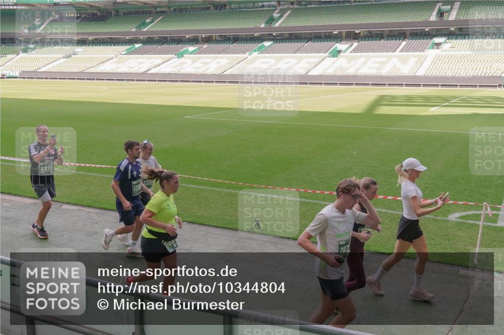 13.09.2026 - 21. swb-Marathon Bremen Michael Burmester http://msf.ph/oto/10344804 13.09.2026 13:30:34 Laufen im Stadion 122, 171, 224, 295, 297, 405, 476, 639, 754, 767, 806, 840, 1114, 1217, 1242, 1270, 1314, 1329, 1529, 1615, 1633, 1634, 1775, 1810, 1811, 1886, 1983, 2216, 2238, 2242, 2249, 2263, 2368, 2372, 2436, 2449, 2546, 2615, 2629, 2637, 2643, 2677, 2719, 2738, 2740, 2830, 2869, 2871, 2877, 2918, 2952, 2994, 3038, 3053, 3094, 3101, 3129, 3227, 3274, 3286, 3361, 3401, 3426, 3563, 3605, 3723, 3758, 3873, 3876, 3898, 3918, 3929, 3965, 3971, 4011, 4056, 357 meine-sportfotos.de