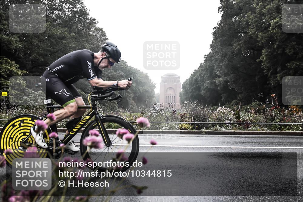13.09.2026 - Stadtparktriathlon H.Heesch http://msf.ph/oto/10344815 13.09.2026 09:18:26 Radfahren 11, 44, 45, 91 meine-sportfotos.de