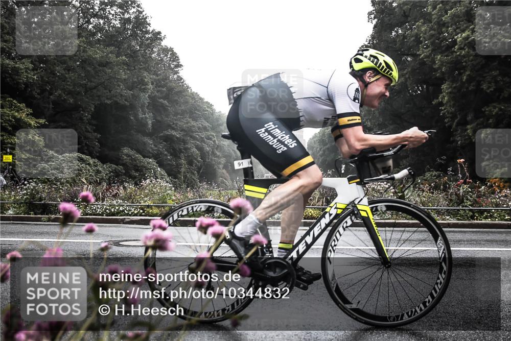 13.09.2026 - Stadtparktriathlon H.Heesch http://msf.ph/oto/10344832 13.09.2026 09:18:30 Radfahren 44, 45, 91, 134, 148, 200 meine-sportfotos.de