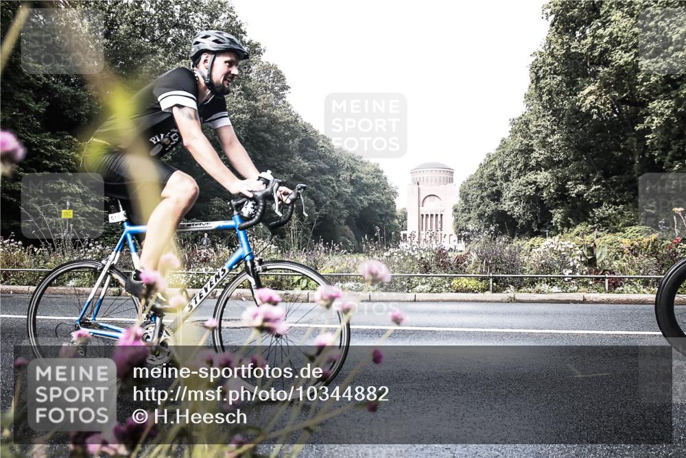 13.09.2026 - Stadtparktriathlon H.Heesch http://msf.ph/oto/10344882 13.09.2026 10:52:33 Radfahren 371, 412, 454, 479, 502, 518, 568, 584 meine-sportfotos.de