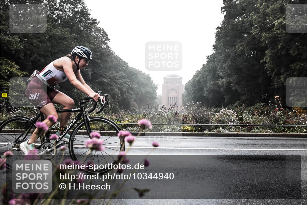 13.09.2026 - Stadtparktriathlon H.Heesch http://msf.ph/oto/10344940 13.09.2026 09:19:45 Radfahren 96, 167 meine-sportfotos.de