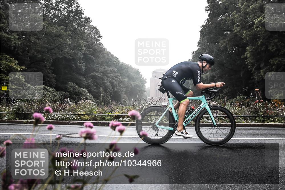 13.09.2026 - Stadtparktriathlon H.Heesch http://msf.ph/oto/10344966 13.09.2026 09:20:00 Radfahren 4, 102 meine-sportfotos.de