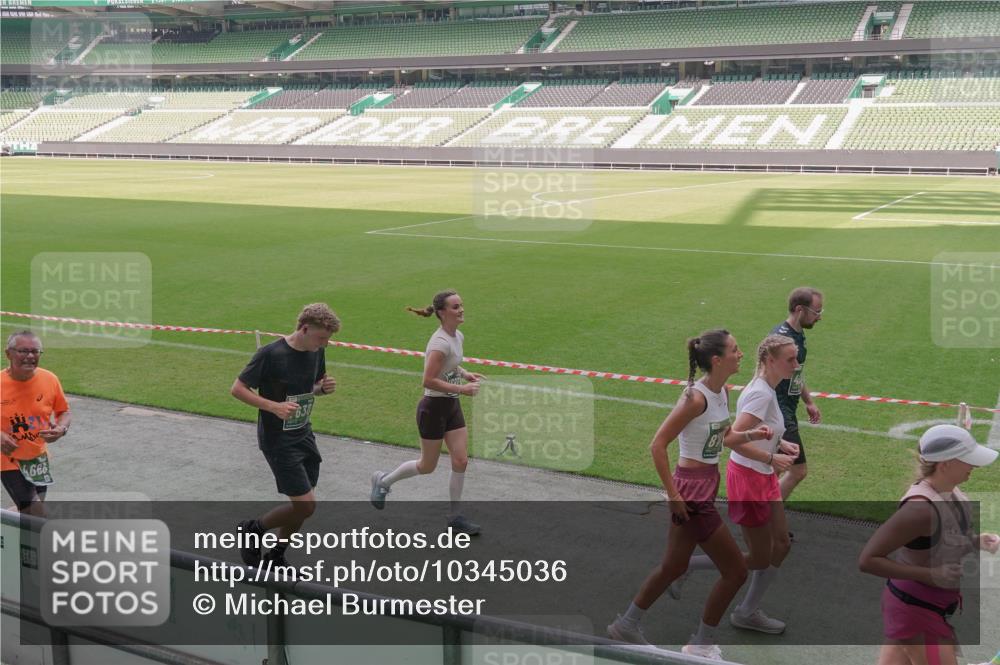 13.09.2026 - 21. swb-Marathon Bremen Michael Burmester http://msf.ph/oto/10345036 13.09.2026 13:31:05 Laufen im Stadion 122, 171, 224, 295, 297, 405, 487, 639, 767, 806, 840, 965, 1114, 1142, 1242, 1310, 1314, 1326, 1329, 1529, 1633, 1634, 1775, 1810, 1811, 1869, 1886, 1892, 1904, 1983, 2216, 2242, 2249, 2263, 2344, 2368, 2372, 2449, 2615, 2629, 2637, 2643, 2677, 2719, 2726, 2738, 2869, 2871, 2877, 2918, 2945, 2952, 2994, 3038, 3094, 3101, 3140, 3223, 3227, 3286, 3379, 3401, 3426, 3644, 3723, 3736, 3873, 3876, 3898, 3918, 3929, 3944, 4056, 357 meine-sportfotos.de