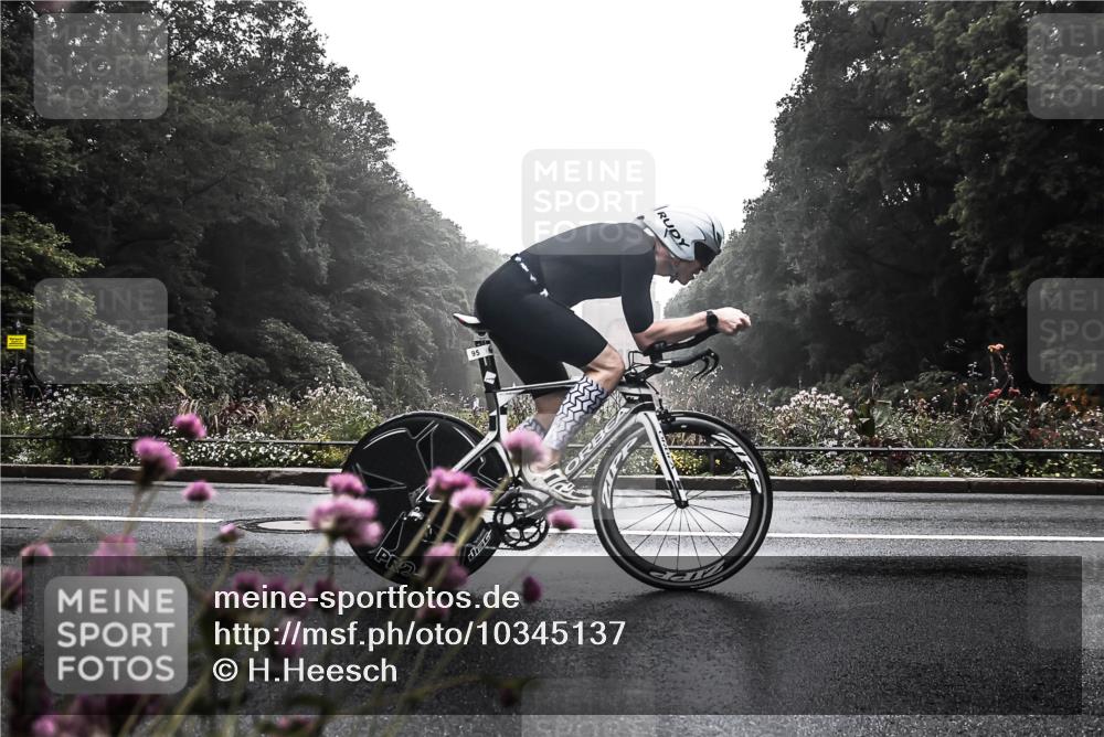 13.09.2026 - Stadtparktriathlon H.Heesch http://msf.ph/oto/10345137 13.09.2026 09:21:54 Radfahren 90, 95, 123, 154, 162, 184 meine-sportfotos.de