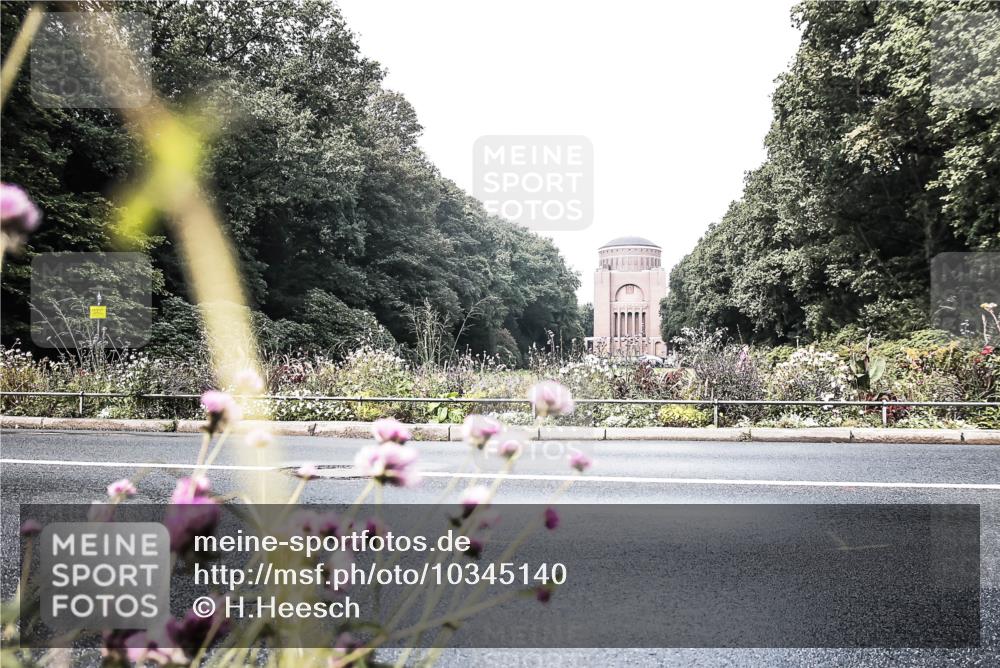 13.09.2026 - Stadtparktriathlon H.Heesch http://msf.ph/oto/10345140 13.09.2026 10:53:52 Radfahren 346, 389, 419, 452, 533 meine-sportfotos.de