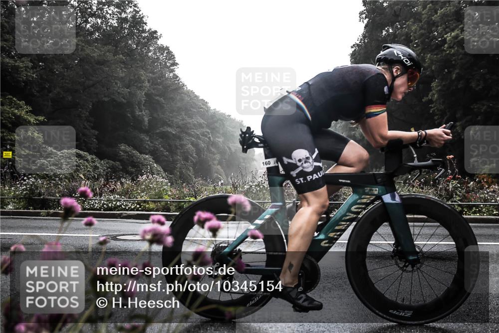 13.09.2026 - Stadtparktriathlon H.Heesch http://msf.ph/oto/10345154 13.09.2026 09:21:59 Radfahren 101, 160, 178, 184, 197, 208 meine-sportfotos.de