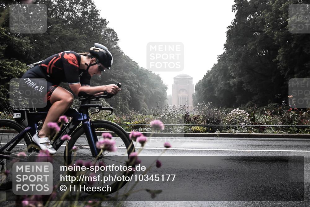 13.09.2026 - Stadtparktriathlon H.Heesch http://msf.ph/oto/10345177 13.09.2026 09:22:13 Radfahren 125, 163, 177, 192 meine-sportfotos.de