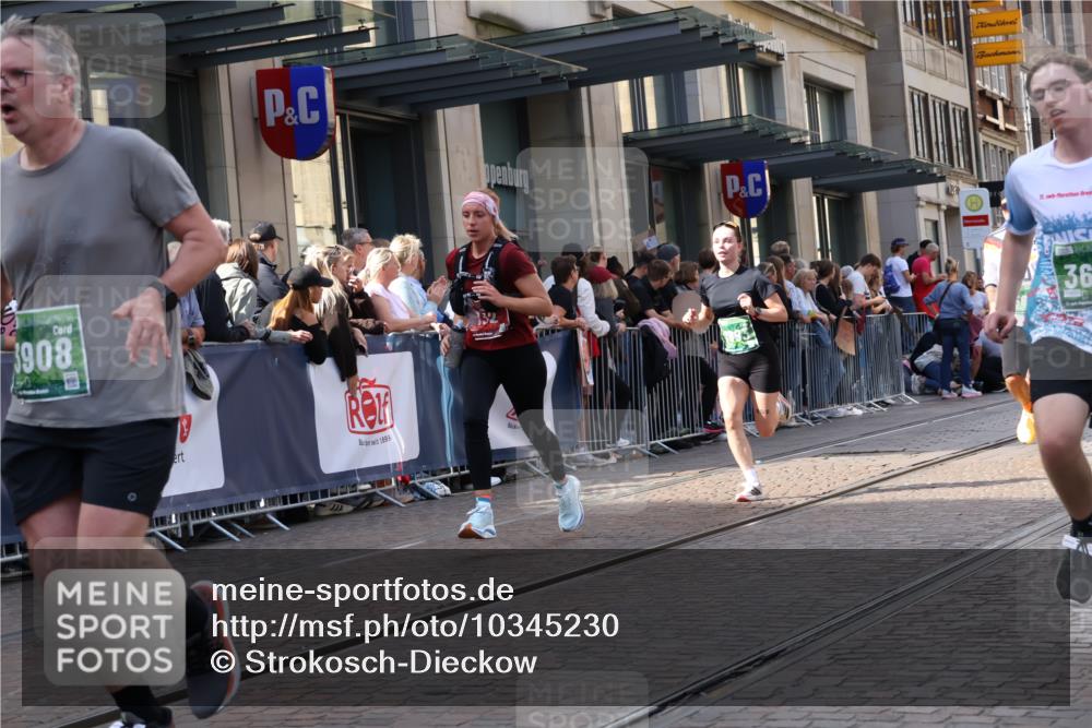 13.09.2026 - 21. swb-Marathon Bremen Strokosch-Dieckow http://msf.ph/oto/10345230 13.09.2026 13:29:39 Ziel 109, 454, 716, 1073, 1173, 1205, 1308, 1611, 1653, 1759, 1780, 1848, 1861, 2126, 3190, 3320, 3618, 3667, 3908, 4115, 4524, 4575, 5039, 5198, 5348, 5631, 6127, 6225, 6720, 6725, 6942, 6992, 6994, 7093, 7609, 7932, 8110, 8115, 8267, 8470, 8612, 8771, 8899, 9049, 9104, 9125, 9534, 124, 132, 1083, 1243, 1365, 1387, 1581, 2076, 2289, 2301, 2742, 2957, 3030, 3258, 3721, 3846, 4541, 4576, 5244, 5599, 6006, 6103, 6384, 6499, 6690, 7079, 7884, 8481 meine-sportfotos.de
