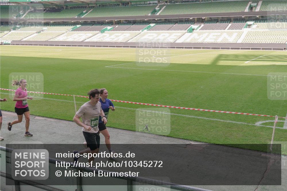 13.09.2026 - 21. swb-Marathon Bremen Michael Burmester http://msf.ph/oto/10345272 13.09.2026 13:31:54 Laufen im Stadion 122, 224, 295, 344, 350, 386, 487, 490, 617, 639, 690, 806, 840, 965, 1114, 1133, 1142, 1310, 1314, 1326, 1329, 1427, 1529, 1775, 1801, 1869, 1892, 1897, 1904, 1923, 2216, 2230, 2231, 2242, 2253, 2270, 2274, 2320, 2344, 2368, 2372, 2374, 2456, 2514, 2523, 2539, 2556, 2629, 2637, 2643, 2649, 2677, 2719, 2726, 2848, 2877, 2918, 2945, 2952, 2994, 3038, 3094, 3101, 3140, 3223, 3350, 3379, 3401, 3426, 3572, 3644, 3723, 3736, 3746, 3873, 3876, 3918, 3944, 357 meine-sportfotos.de