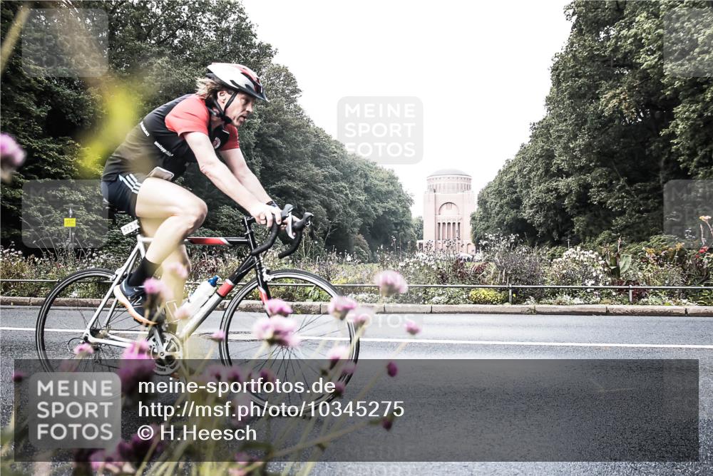 13.09.2026 - Stadtparktriathlon H.Heesch http://msf.ph/oto/10345275 13.09.2026 10:55:00 Radfahren 372, 381, 420, 432, 473, 520, 557, 572, 666 meine-sportfotos.de