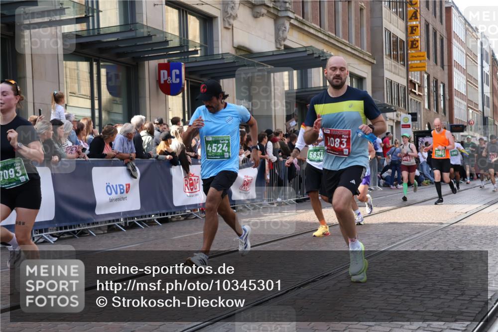 13.09.2026 - 21. swb-Marathon Bremen Strokosch-Dieckow http://msf.ph/oto/10345301 13.09.2026 13:29:41 Ziel 109, 454, 716, 1073, 1173, 1205, 1308, 1611, 1653, 1759, 1780, 1848, 1861, 2126, 3190, 3320, 3618, 3667, 3908, 4115, 4524, 4575, 5039, 5198, 5348, 5631, 6127, 6225, 6720, 6942, 6992, 6994, 7093, 7609, 7932, 8110, 8115, 8267, 8470, 8612, 8771, 8899, 9049, 9104, 9125, 124, 132, 1073, 1083, 1243, 1365, 1387, 1581, 2076, 2289, 2301, 2742, 2957, 3030, 3258, 3721, 4541, 4576, 5244, 5599, 6006, 6103, 6384, 6499, 6690, 6725, 7079, 7884, 8481 meine-sportfotos.de