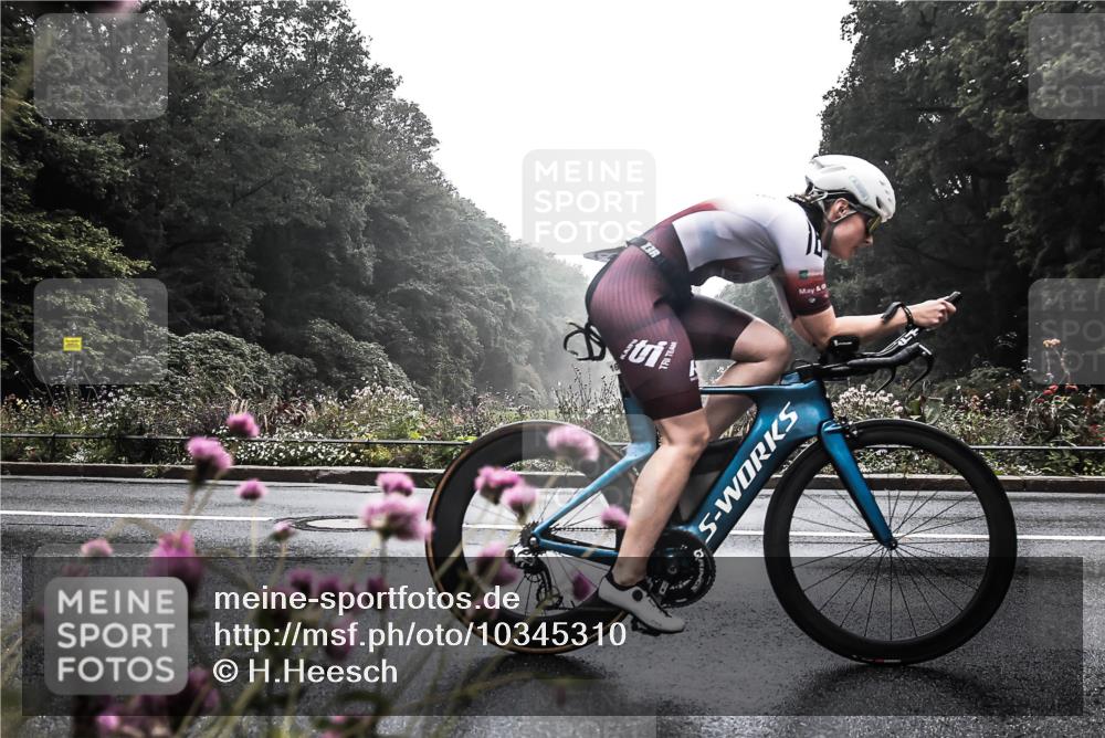 13.09.2026 - Stadtparktriathlon H.Heesch http://msf.ph/oto/10345310 13.09.2026 09:23:10 Radfahren 89, 168, 195 meine-sportfotos.de