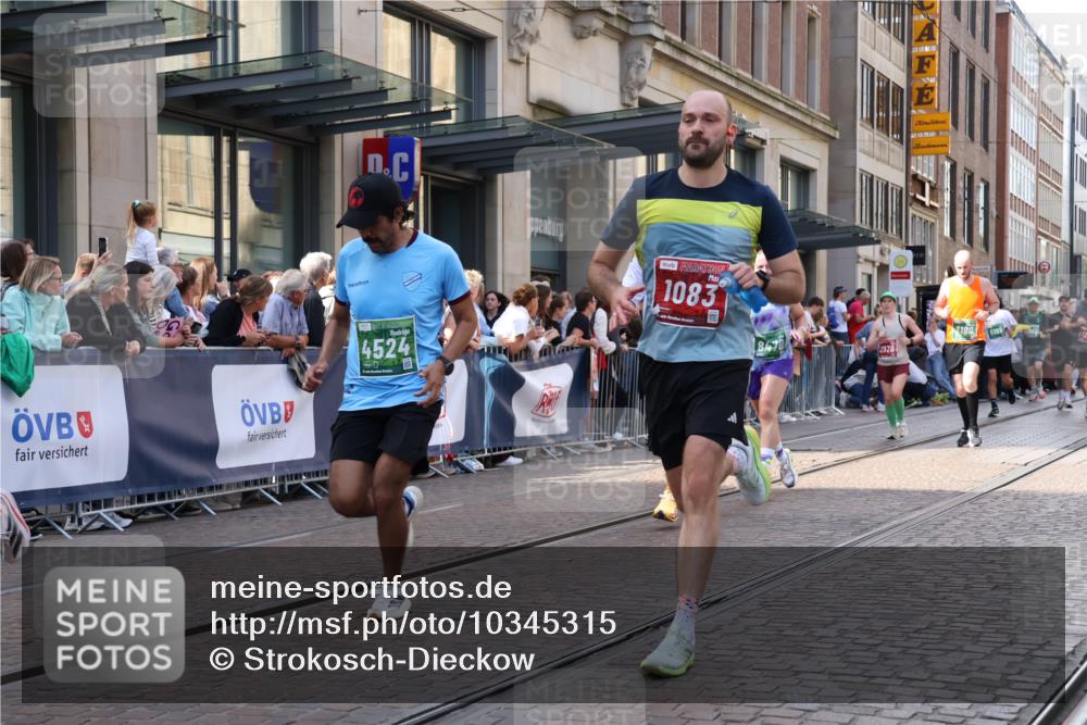 13.09.2026 - 21. swb-Marathon Bremen Strokosch-Dieckow http://msf.ph/oto/10345315 13.09.2026 13:29:41 Ziel 109, 454, 716, 1073, 1173, 1205, 1308, 1611, 1653, 1759, 1780, 1848, 1861, 2126, 3190, 3320, 3618, 3667, 3908, 4115, 4524, 4575, 5039, 5198, 5348, 5631, 6127, 6225, 6720, 6942, 6992, 6994, 7093, 7609, 7932, 8110, 8115, 8267, 8470, 8612, 8771, 8899, 9049, 9104, 9125, 124, 132, 1073, 1083, 1243, 1365, 1387, 1581, 2076, 2289, 2301, 2742, 2957, 3030, 3258, 3721, 4541, 4576, 5244, 5599, 6006, 6103, 6384, 6499, 6690, 6725, 7079, 7884, 8481 meine-sportfotos.de
