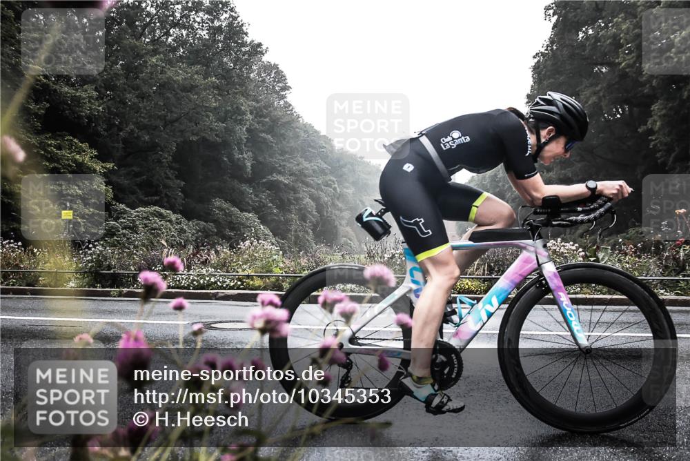 13.09.2026 - Stadtparktriathlon H.Heesch http://msf.ph/oto/10345353 13.09.2026 09:23:55 Radfahren 146, 179, 190, 193 meine-sportfotos.de
