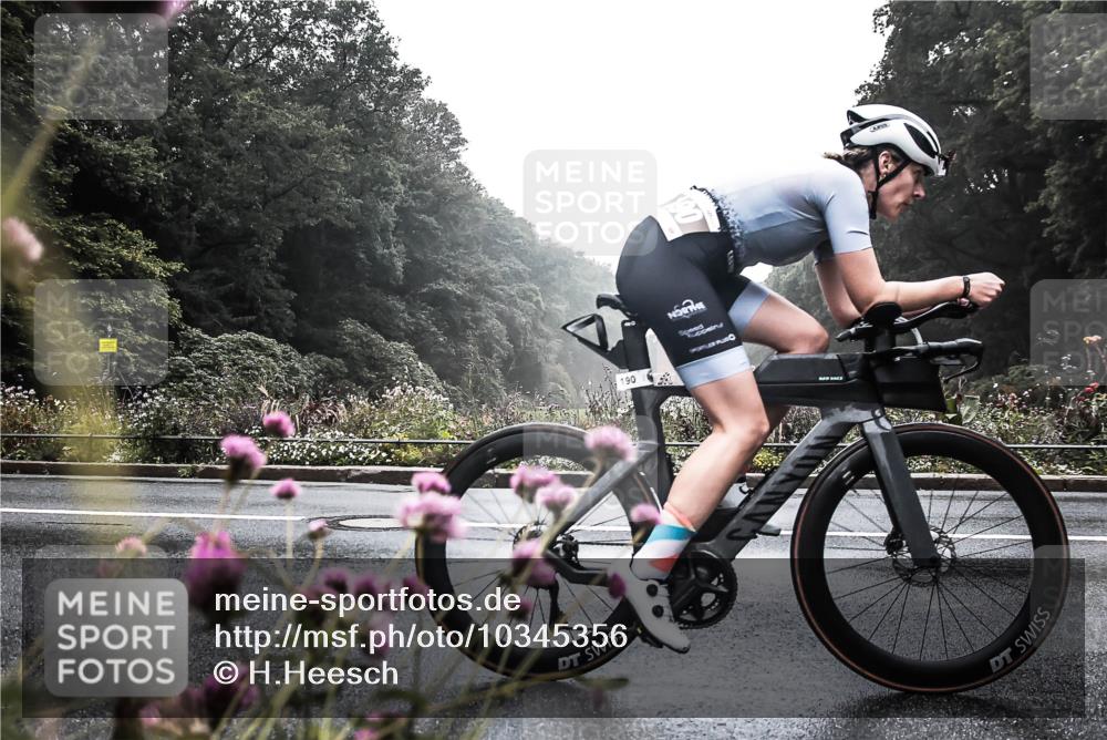 13.09.2026 - Stadtparktriathlon H.Heesch http://msf.ph/oto/10345356 13.09.2026 09:23:56 Radfahren 146, 179, 190, 193 meine-sportfotos.de