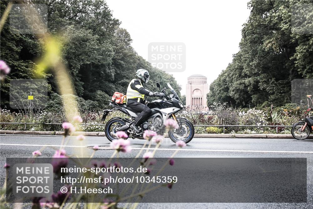 13.09.2026 - Stadtparktriathlon H.Heesch http://msf.ph/oto/10345359 13.09.2026 10:55:46 Radfahren 361, 470 meine-sportfotos.de