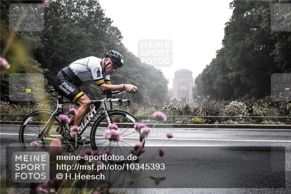 13.09.2026 - Stadtparktriathlon H.Heesch http://msf.ph/oto/10345393 13.09.2026 09:24:17 Radfahren 94 meine-sportfotos.de