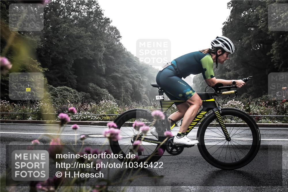 13.09.2026 - Stadtparktriathlon H.Heesch http://msf.ph/oto/10345422 13.09.2026 09:24:35 Radfahren 98, 139, 173 meine-sportfotos.de