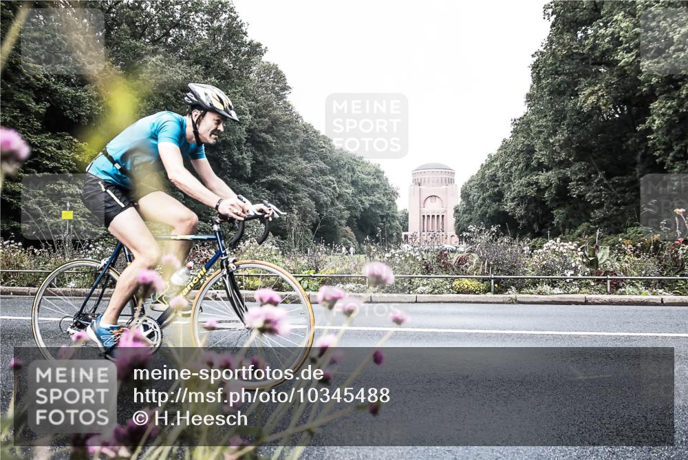 13.09.2026 - Stadtparktriathlon H.Heesch http://msf.ph/oto/10345488 13.09.2026 10:56:58 Radfahren 394, 522, 600 meine-sportfotos.de