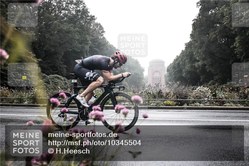 13.09.2026 - Stadtparktriathlon H.Heesch http://msf.ph/oto/10345504 13.09.2026 09:25:59 Radfahren 144 meine-sportfotos.de