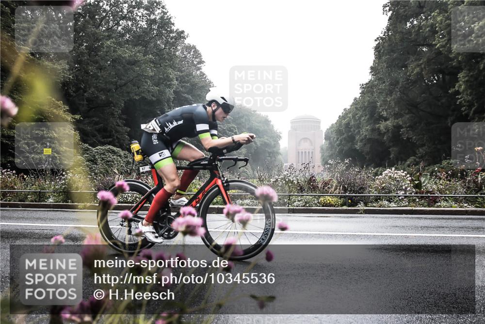 13.09.2026 - Stadtparktriathlon H.Heesch http://msf.ph/oto/10345536 13.09.2026 09:26:36 Radfahren 87, 171 meine-sportfotos.de