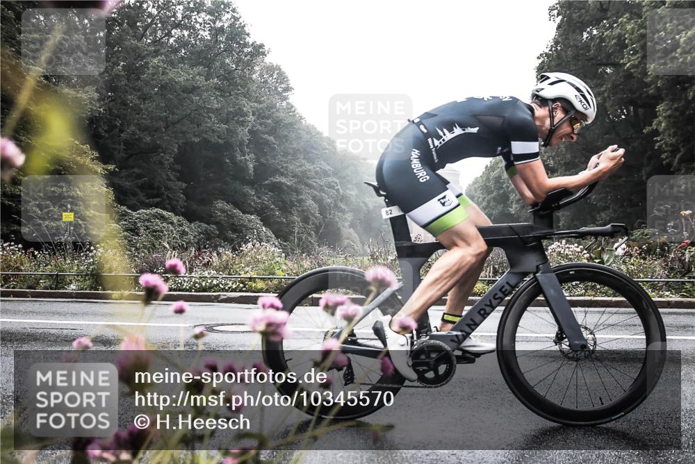13.09.2026 - Stadtparktriathlon H.Heesch http://msf.ph/oto/10345570 13.09.2026 09:27:10 Radfahren 82, 88 meine-sportfotos.de