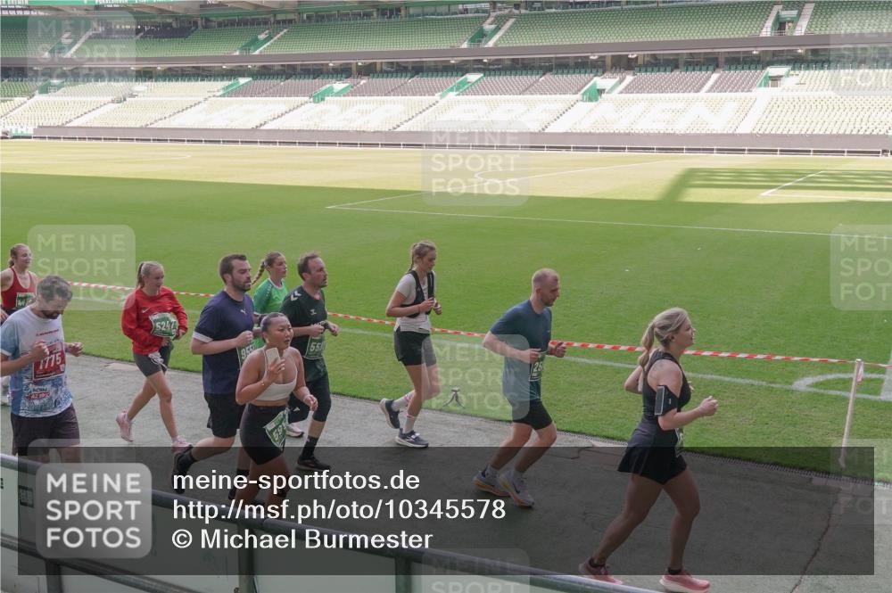 13.09.2026 - 21. swb-Marathon Bremen Michael Burmester http://msf.ph/oto/10345578 13.09.2026 13:32:39 Laufen im Stadion 155, 295, 344, 350, 386, 487, 490, 617, 690, 786, 787, 840, 965, 1001, 1051, 1133, 1142, 1292, 1310, 1314, 1326, 1329, 1377, 1427, 1591, 1592, 1801, 1869, 1892, 1897, 1904, 1923, 2077, 2132, 2226, 2230, 2231, 2253, 2270, 2274, 2320, 2344, 2374, 2456, 2514, 2523, 2539, 2556, 2616, 2630, 2649, 2726, 2769, 2848, 2945, 2952, 3014, 3038, 3140, 3223, 3350, 3379, 3426, 3572, 3601, 3614, 3644, 3736, 3746, 3797, 3901, 3918, 3944 meine-sportfotos.de