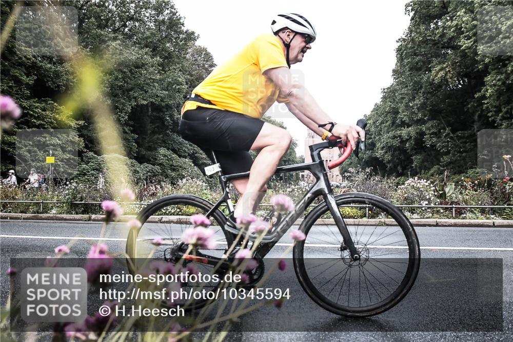13.09.2026 - Stadtparktriathlon H.Heesch http://msf.ph/oto/10345594 13.09.2026 10:57:48 Radfahren 476, 496, 503, 635 meine-sportfotos.de