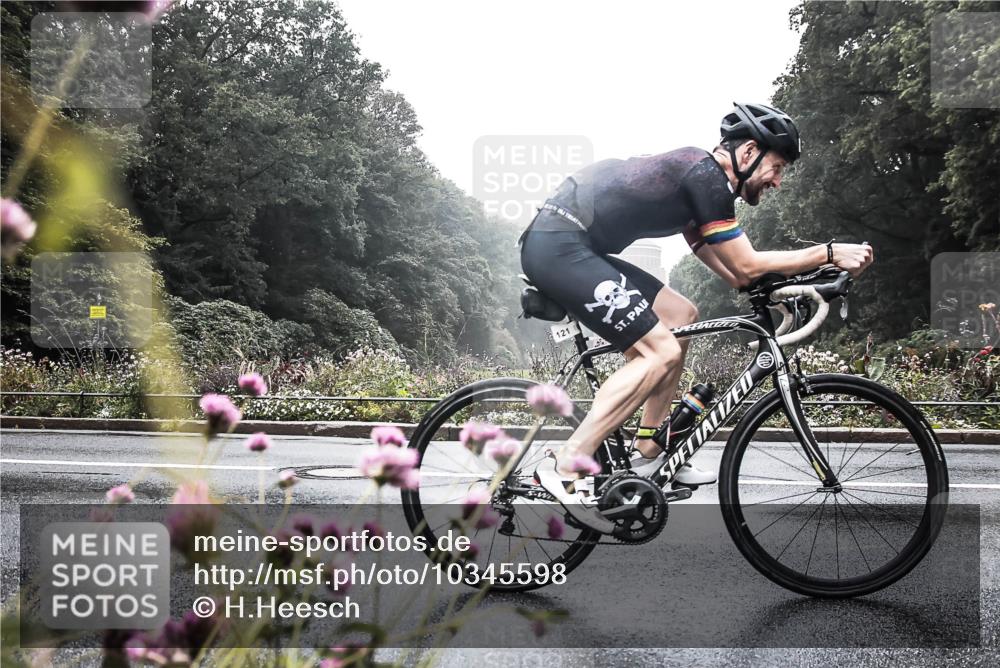 13.09.2026 - Stadtparktriathlon H.Heesch http://msf.ph/oto/10345598 13.09.2026 09:27:22 Radfahren 99, 105, 112, 121, 130, 155 meine-sportfotos.de