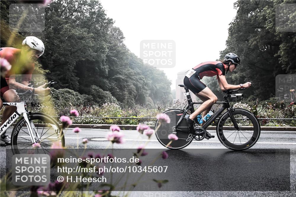 13.09.2026 - Stadtparktriathlon H.Heesch http://msf.ph/oto/10345607 13.09.2026 09:27:24 Radfahren 92, 99, 105, 121, 130, 155 meine-sportfotos.de