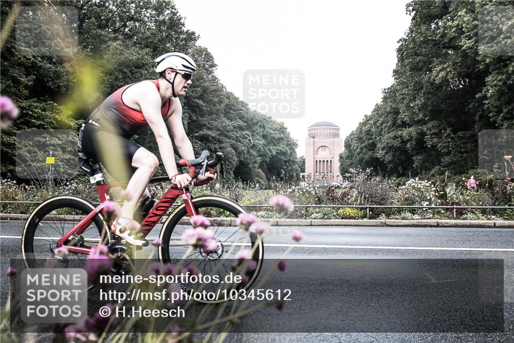 13.09.2026 - Stadtparktriathlon H.Heesch http://msf.ph/oto/10345612 13.09.2026 10:57:56 Radfahren 508, 597, 702 meine-sportfotos.de