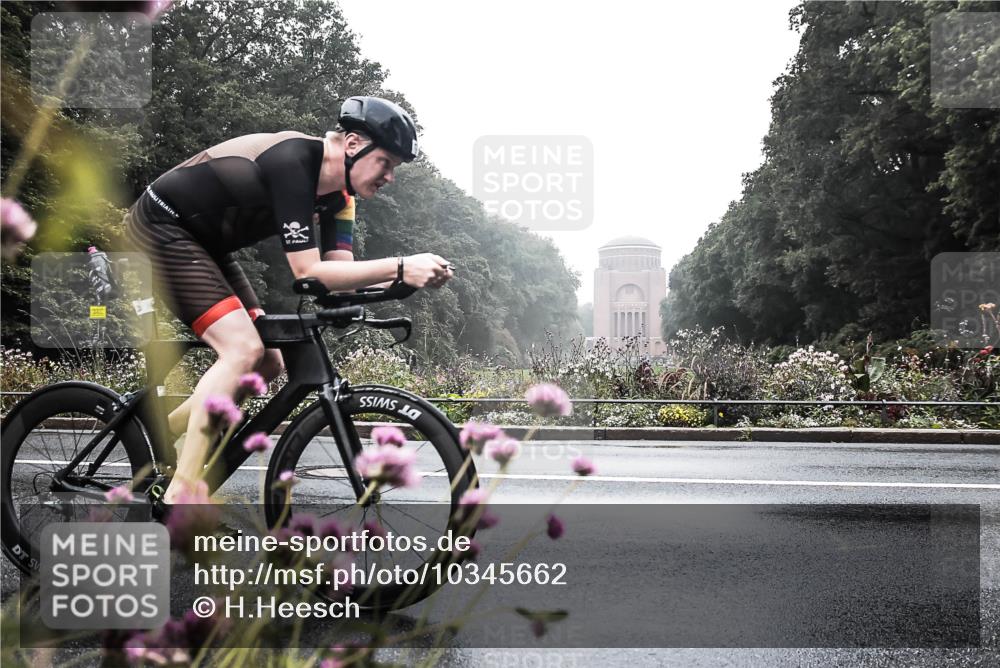 13.09.2026 - Stadtparktriathlon H.Heesch http://msf.ph/oto/10345662 13.09.2026 09:28:14 Radfahren 138 meine-sportfotos.de