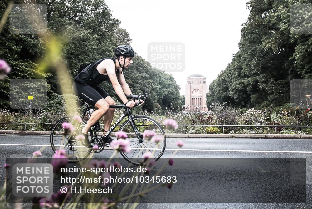 13.09.2026 - Stadtparktriathlon H.Heesch http://msf.ph/oto/10345683 13.09.2026 10:58:15 Radfahren 528, 644 meine-sportfotos.de