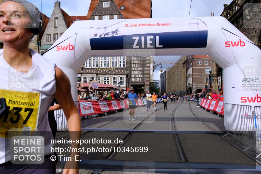 13.09.2026 - 21. swb-Marathon Bremen Tim E. http://msf.ph/oto/10345699 13.09.2026 11:16:01 Ziel 10572, 10900, 11307, 11504, 11778, 11897, 12137 meine-sportfotos.de