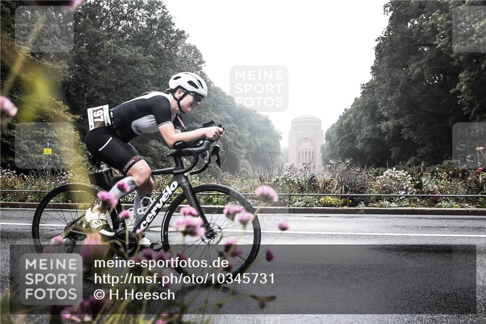 13.09.2026 - Stadtparktriathlon H.Heesch http://msf.ph/oto/10345731 13.09.2026 09:28:54 Radfahren 114, 197 meine-sportfotos.de