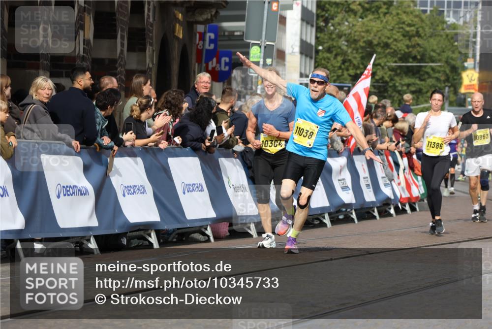 13.09.2026 - 21. swb-Marathon Bremen Strokosch-Dieckow http://msf.ph/oto/10345733 13.09.2026 10:52:58 Ziel 10193, 10339, 10652, 10761, 10812, 10827, 10906, 10958, 11002, 11109, 11144, 11350, 11362, 11597, 11604, 11605, 12338, 12361, 12399, 12439, 12533, 10284, 10585, 10714, 11012, 11238, 11282, 11575, 12170, 12369, 12398 meine-sportfotos.de
