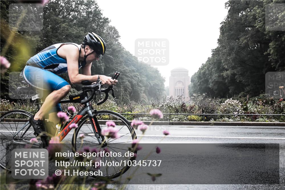 13.09.2026 - Stadtparktriathlon H.Heesch http://msf.ph/oto/10345737 13.09.2026 09:28:58 Radfahren 114 meine-sportfotos.de