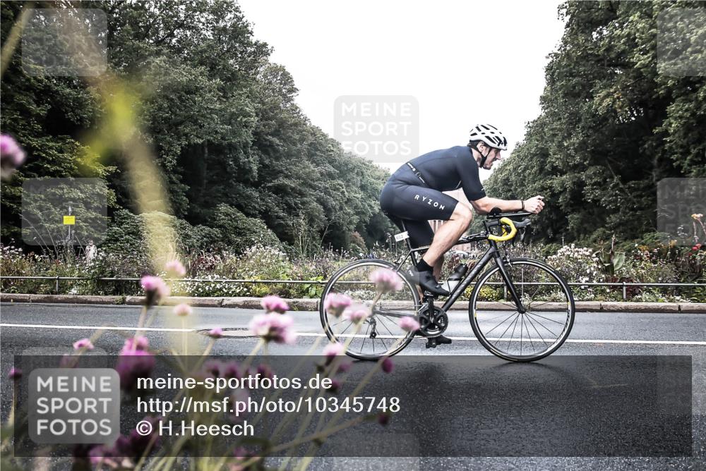 13.09.2026 - Stadtparktriathlon H.Heesch http://msf.ph/oto/10345748 13.09.2026 10:58:36 Radfahren 363, 430, 461, 502, 573, 602, 603, 621, 632, 633, 687 meine-sportfotos.de