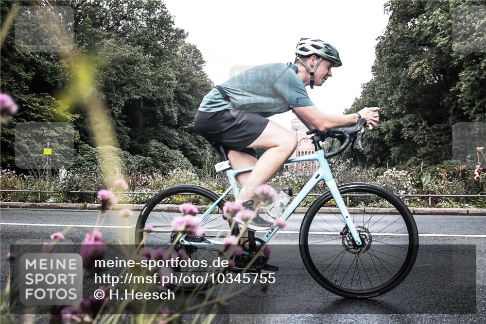 13.09.2026 - Stadtparktriathlon H.Heesch http://msf.ph/oto/10345755 13.09.2026 10:58:37 Radfahren 363, 442, 461, 502, 573, 602, 621, 632, 687 meine-sportfotos.de