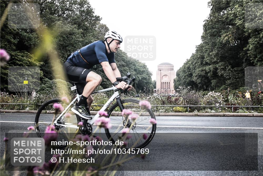 13.09.2026 - Stadtparktriathlon H.Heesch http://msf.ph/oto/10345769 13.09.2026 10:58:39 Radfahren 363, 442, 450, 502, 573, 602, 621, 632, 634, 668, 687 meine-sportfotos.de
