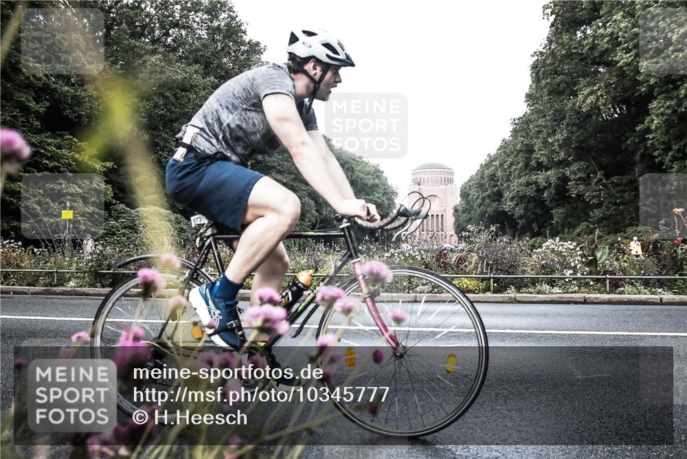 13.09.2026 - Stadtparktriathlon H.Heesch http://msf.ph/oto/10345777 13.09.2026 10:58:40 Radfahren 442, 450, 483, 499, 502, 573, 598, 621, 630, 632, 634, 668, 687 meine-sportfotos.de