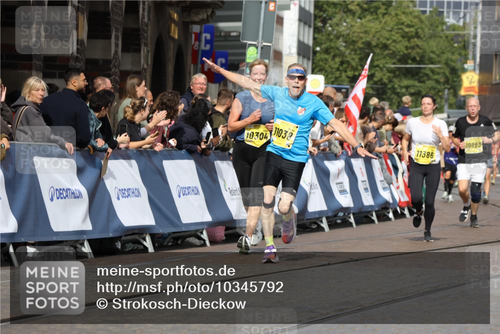 13.09.2026 - 21. swb-Marathon Bremen Strokosch-Dieckow http://msf.ph/oto/10345792 13.09.2026 10:52:58 Ziel 10193, 10339, 10652, 10761, 10812, 10827, 10906, 10958, 11002, 11109, 11144, 11350, 11362, 11597, 11604, 11605, 12338, 12361, 12399, 12439, 12533, 10284, 10585, 10714, 11012, 11238, 11282, 11575, 12170, 12369, 12398 meine-sportfotos.de