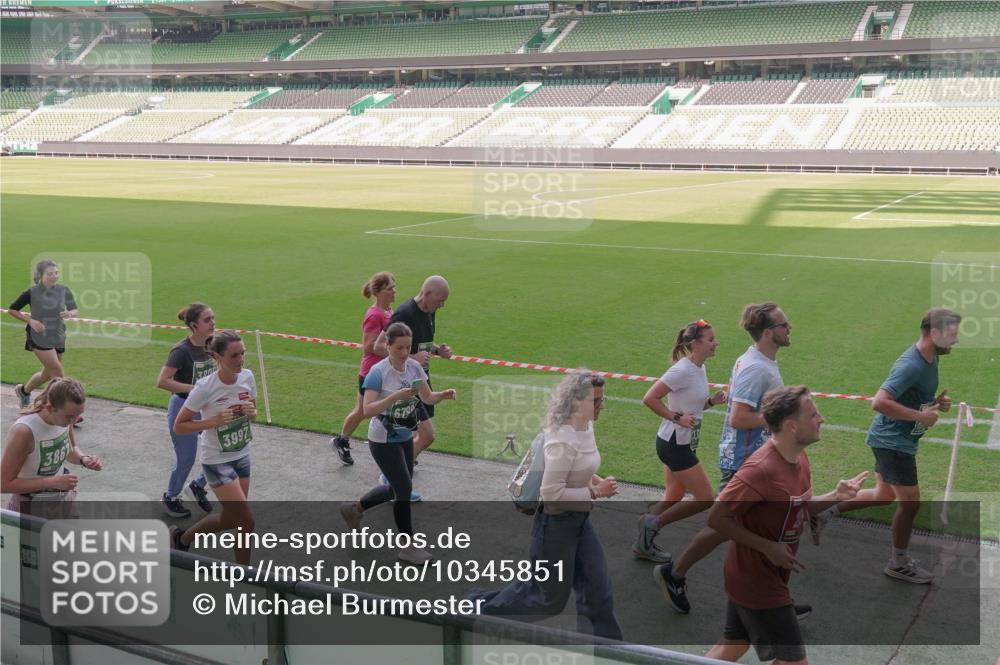 13.09.2026 - 21. swb-Marathon Bremen Michael Burmester http://msf.ph/oto/10345851 13.09.2026 13:33:17 Laufen im Stadion 155, 344, 350, 386, 428, 490, 594, 617, 690, 765, 786, 787, 1001, 1048, 1051, 1098, 1133, 1292, 1326, 1377, 1427, 1444, 1557, 1591, 1592, 1661, 1760, 1801, 1827, 1897, 1923, 1996, 2077, 2132, 2226, 2230, 2231, 2253, 2270, 2274, 2320, 2374, 2399, 2400, 2456, 2479, 2511, 2514, 2515, 2523, 2539, 2543, 2556, 2616, 2630, 2641, 2649, 2718, 2735, 2757, 2769, 2787, 2848, 2982, 3014, 3350, 3443, 3503, 3572, 3577, 3601, 3614, 3746, 3797, 3875, 3901, 3911, 3952, 4001 meine-sportfotos.de