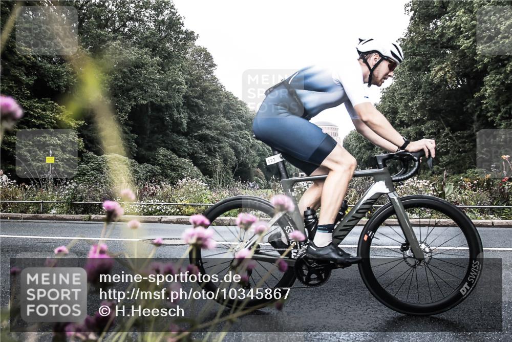 13.09.2026 - Stadtparktriathlon H.Heesch http://msf.ph/oto/10345867 13.09.2026 10:58:57 Radfahren 491, 523, 586, 655, 691, 696 meine-sportfotos.de